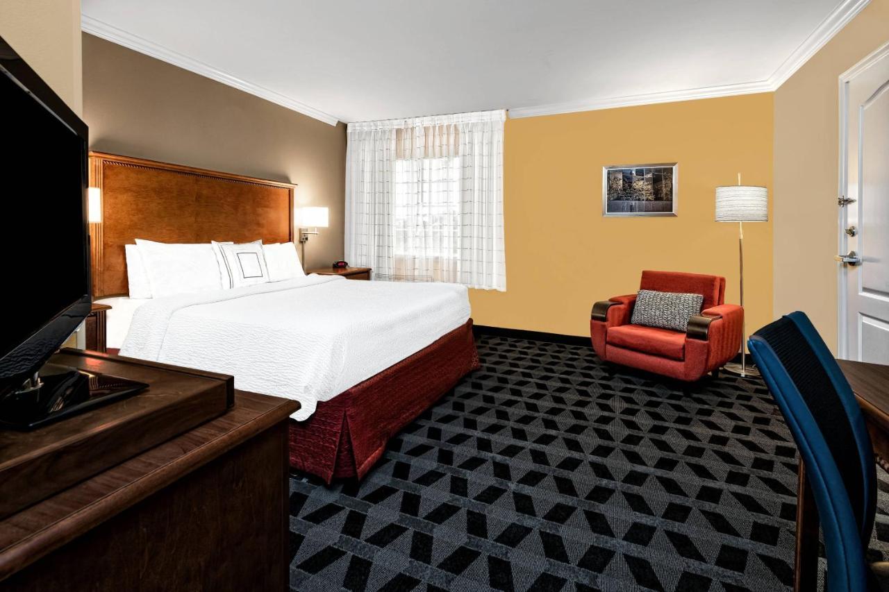 Towneplace Suites By Marriott San Antonio Northwest Екстер'єр фото
